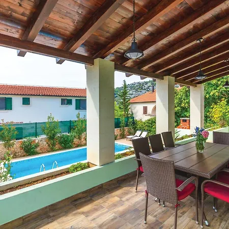 Amazing In * Ražanj