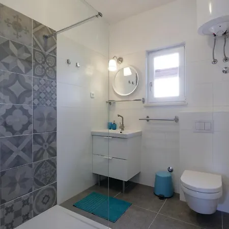 Amazing In Nyaraló *