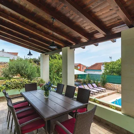 Amazing In Nyaraló *