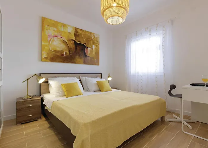 Amazing In Vakantiehuis Ražanj